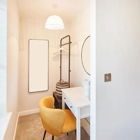 Apartment Host & - St Johns Mews *