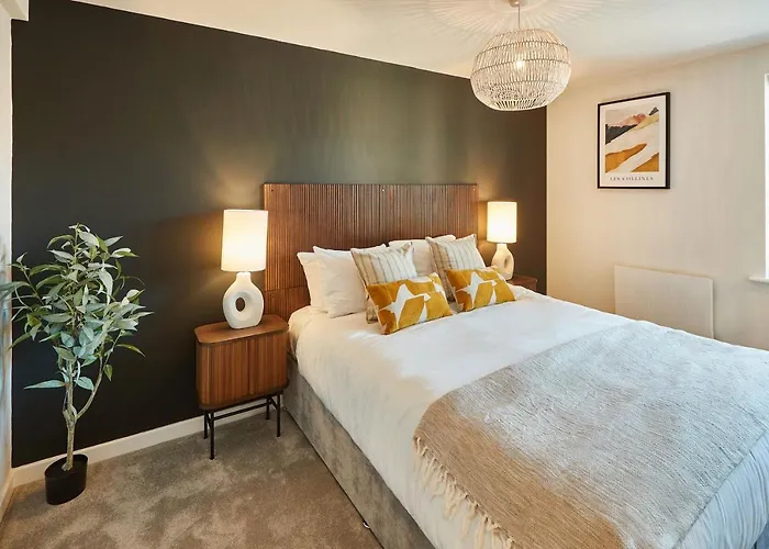 Host & - St Johns Mews York