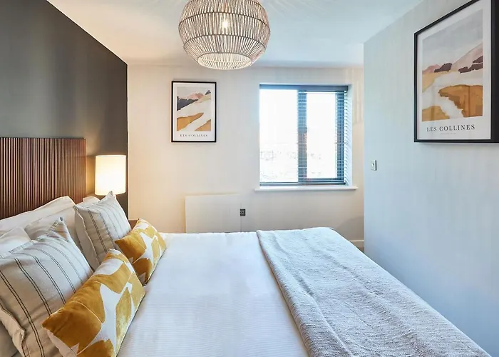 Host & - St Johns Mews Apartment